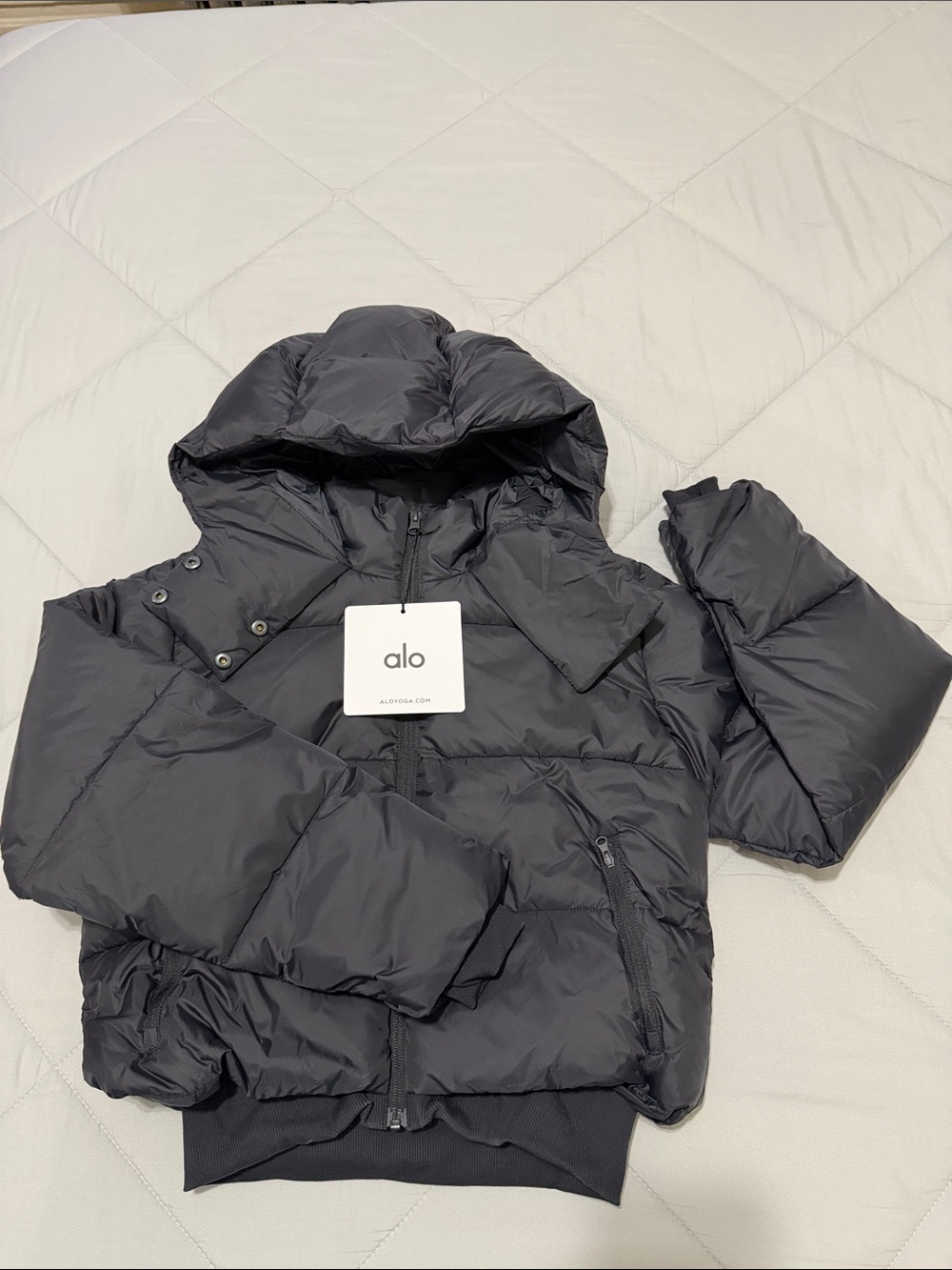 ALO Yoga Black Foxy Puffer Jacket NWT